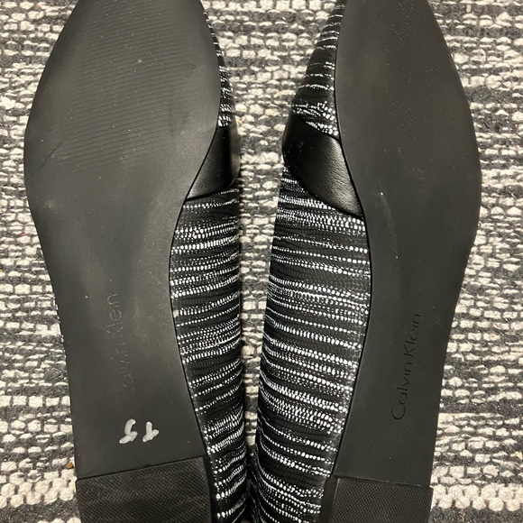 Calvin Klein Black and White Pointed Toe Flats - Picture 9 of 10